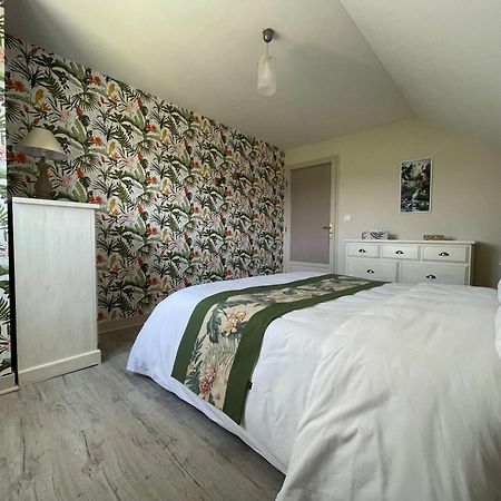Des Roux Et Des Pious Suite De 35 A 60 M2 Et 3 Chambres Pour Groupe De 2 A 6 Personnes Civray-de-Touraine Dış mekan fotoğraf